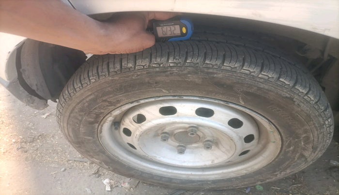 2017 Mahindra Kuv100 K2 PLUS D 6 STR, Diesel, Manual, 81,030 km, tyre