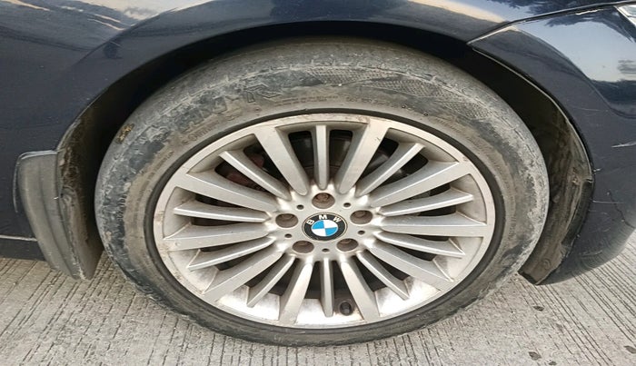 2014 BMW 3 Series 320D GT LUXURY LINE, Diesel, Automatic, 42,000 km, tyre