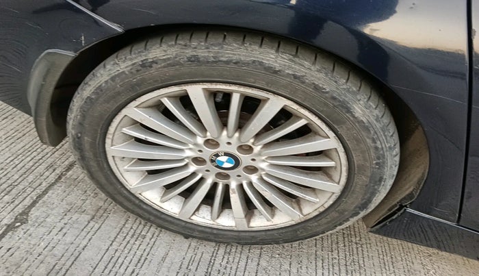 2014 BMW 3 Series 320D GT LUXURY LINE, Diesel, Automatic, 42,000 km, tyre