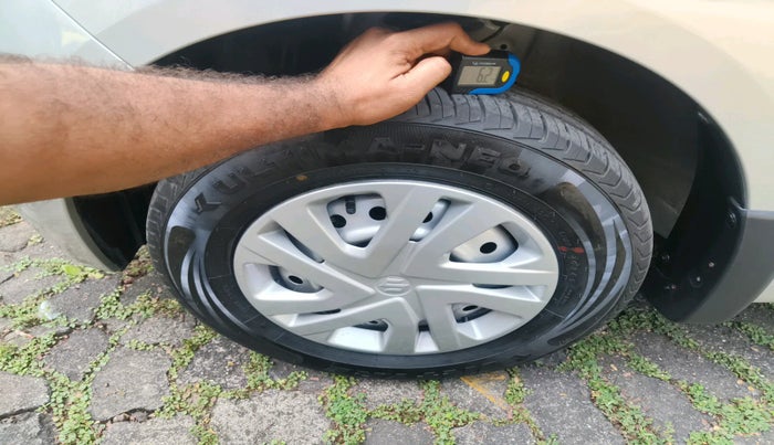 2025 Maruti New Wagon-R LXI CNG 1.0, Petrol, Manual, 345 km, tyre