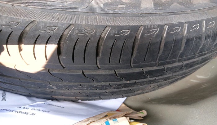 2019 Maruti Vitara Brezza ZDI PLUS, Diesel, Manual, 95,638 km, tyre