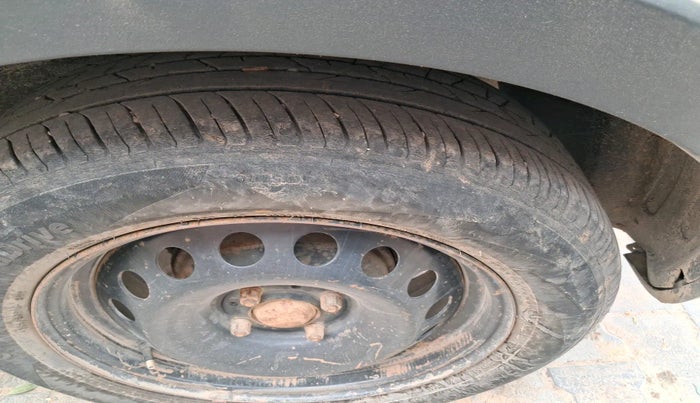 2018 Tata NEXON XM DIESEL, Diesel, Manual, 1,00,217 km, tyre