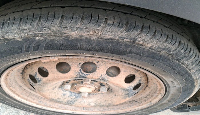 2018 Tata NEXON XM DIESEL, Diesel, Manual, 1,00,217 km, tyre