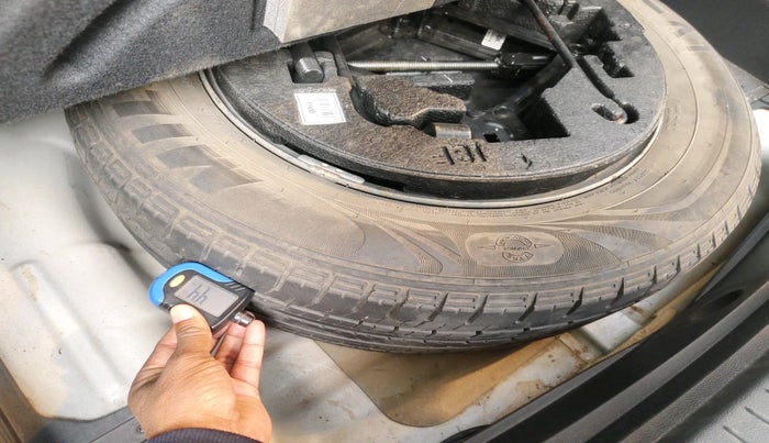 2018 Hyundai Creta E PLUS 1.6 PETROL, Petrol, Manual, 1,10,838 km, tyre