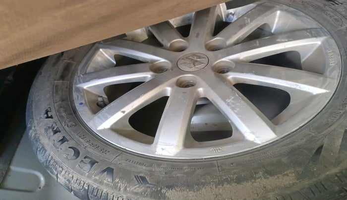 2010 Maruti SX4 ZXI, Petrol, Manual, 48,425 km, tyre