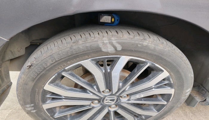 2017 Honda City 1.5L I-VTEC ZX CVT, Petrol, Automatic, 60,617 km, tyre