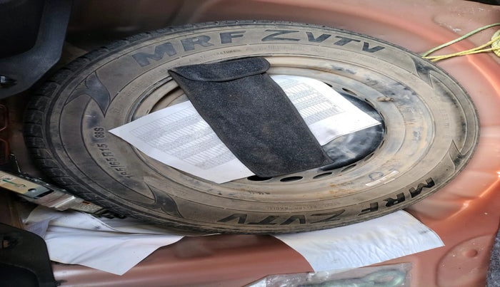 2017 Maruti Baleno DELTA PETROL 1.2, Petrol, Manual, 76,000 km, tyre