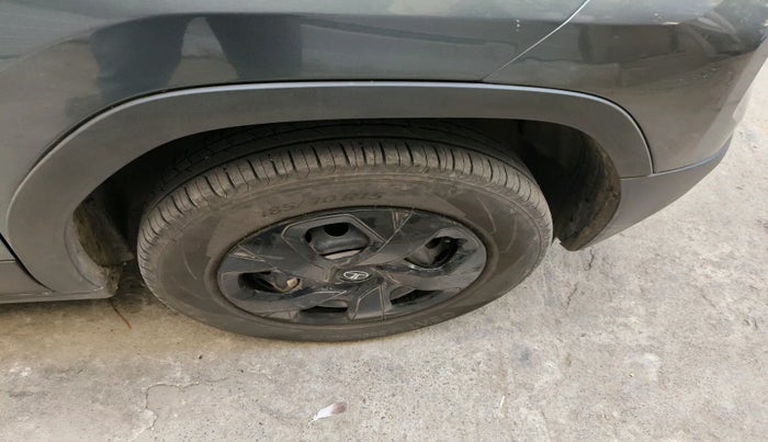 2024 Tata PUNCH ADVENTURE MT, Petrol, Manual, 13,059 km, tyre