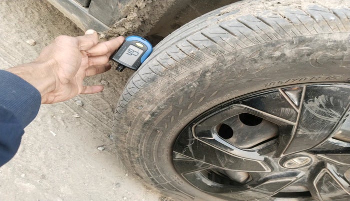 2024 Tata PUNCH PURE MT CNG, Petrol, Manual, 23,305 km, tyre