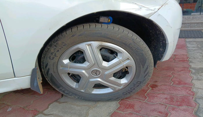 2018 Tata Tiago XT PETROL, Petrol, Manual, 41,544 km, tyre