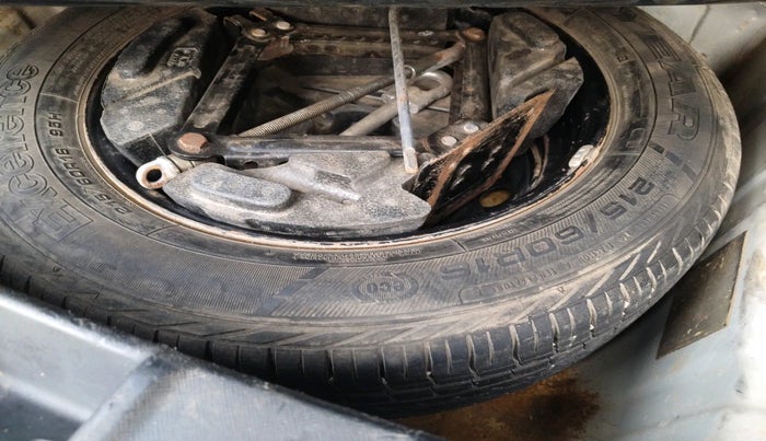 2019 Tata NEXON XZA PLUS PETROL, Petrol, Automatic, 76,997 km, tyre