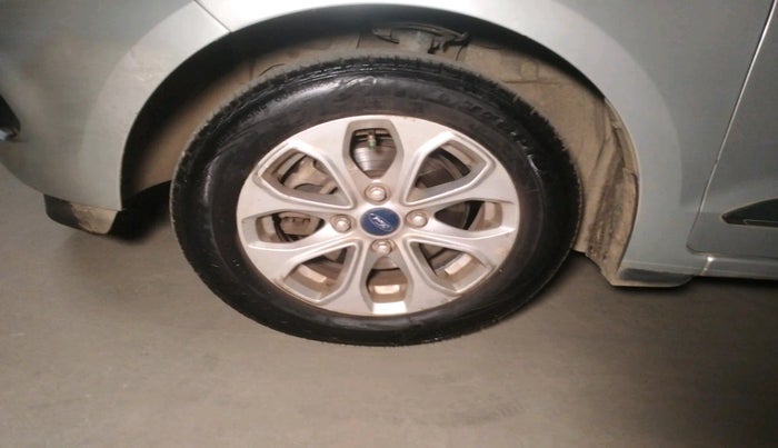 2016 Ford Figo Aspire TITANIUM 1.2 PETROL, Petrol, Manual, 80,620 km, tyre