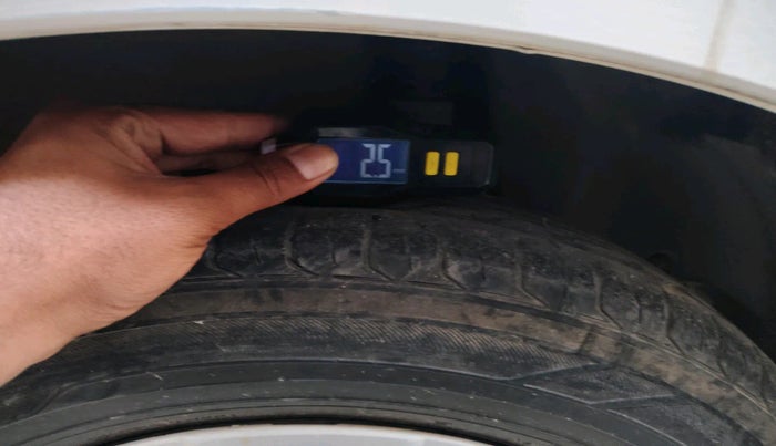 2011 Maruti Ritz VDI, Diesel, Manual, 89,209 km, tyre