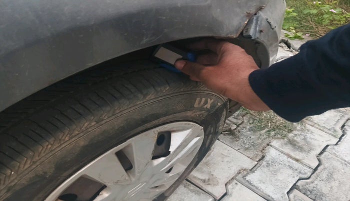 2013 Maruti Swift Dzire VDI, Diesel, Manual, 1,82,970 km, tyre