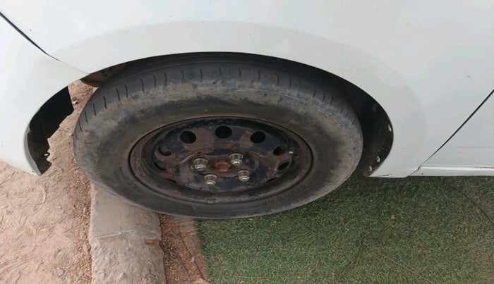 2013 Hyundai i10 SPORTZ 1.2 AT, Petrol, Automatic, 96,800 km, tyre