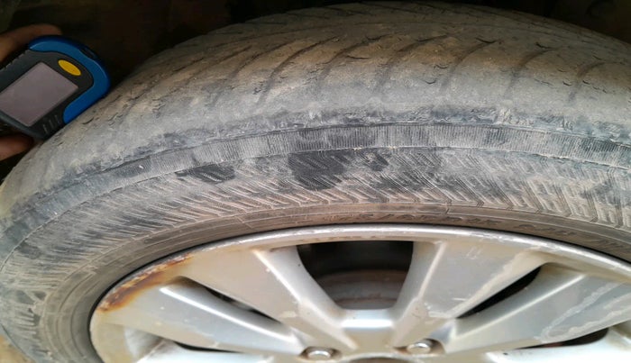 2012 Honda City 1.5L I-VTEC V AT, Petrol, Automatic, 1,16,032 km, tyre