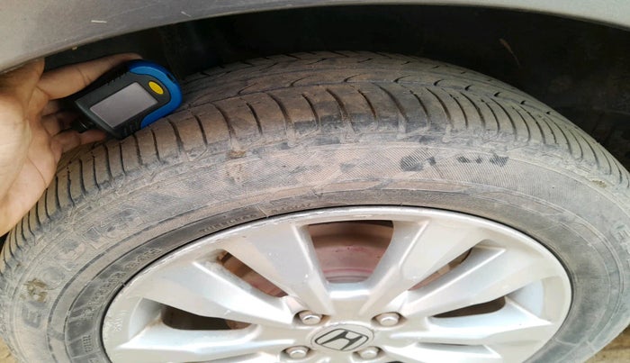 2012 Honda City 1.5L I-VTEC V AT, Petrol, Automatic, 1,16,032 km, tyre