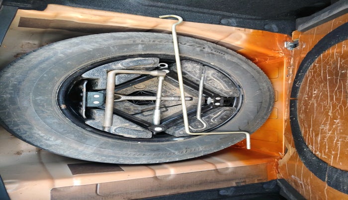 2018 Tata NEXON XZ PLUS DIESEL, Diesel, Manual, 62,880 km, tyre