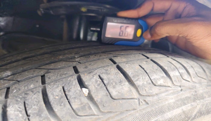 2018 Tata NEXON XZ PLUS DIESEL, Diesel, Manual, 62,880 km, tyre