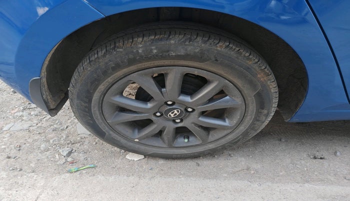 2018 Hyundai Elite i20 ASTA 1.2, Petrol, Manual, 75,677 km, tyre