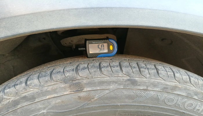 2022 KIA CARENS PRESTIGE PLUS 1.5 DIESEL 7 STR, Diesel, Manual, 82,850 km, tyre