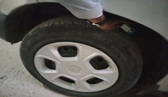 2020 Maruti S PRESSO VXI (O) CNG, Petrol, Manual, 43,071 km, tyre