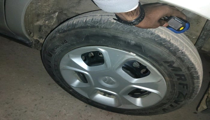 2020 Maruti S PRESSO VXI (O) CNG, Petrol, Manual, 43,071 km, tyre