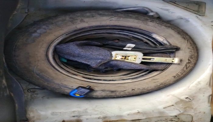 2017 Hyundai Elite i20 MAGNA EXECUTIVE 1.2, Petrol, Manual, 54,985 km, tyre