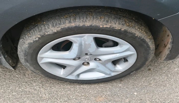 2017 Hyundai Elite i20 ASTA 1.2, Petrol, Manual, 83,069 km, tyre