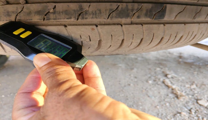 2023 Maruti XL6 ZETA CNG, Petrol, Manual, 26,154 km, tyre