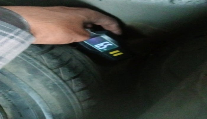 2014 Ford Figo EXI 1.4 DIESEL, Diesel, Manual, 1,22,220 km, tyre