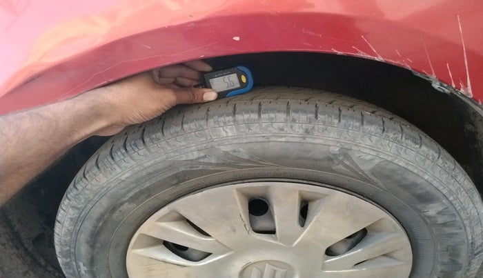 2013 Maruti Swift VXI, Petrol, Manual, 1,09,724 km, tyre