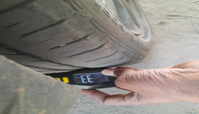 2016 Hyundai Creta SX PLUS AT 1.6 DIESEL, Diesel, Automatic, 1,07,772 km, tyre