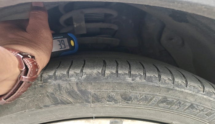 2020 MG ZS EV EXCLUSIVE, Electric, Automatic, 52,749 km, tyre