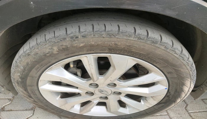 2019 Mahindra XUV300 W8 1.5 DIESEL, Diesel, Manual, 95,985 km, tyre