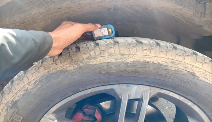 2022 Mahindra Thar LX HT PETROL 4WD MT, Petrol, Manual, 36,719 km, tyre