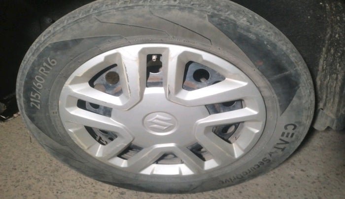 2018 Maruti Vitara Brezza VDI, Diesel, Manual, 1,35,312 km, tyre