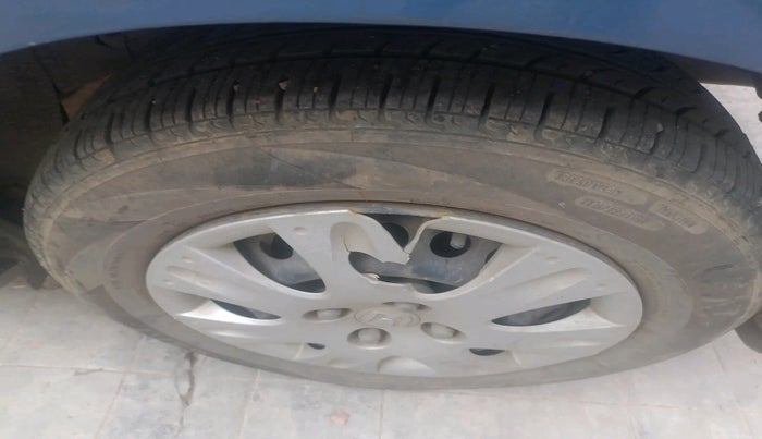 2013 Honda Amaze 1.2L I-VTEC S, Petrol, Manual, 57,340 km, tyre