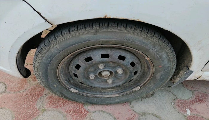 2010 Chevrolet Spark LS 1.0, Petrol, Manual, 71,752 km, tyre