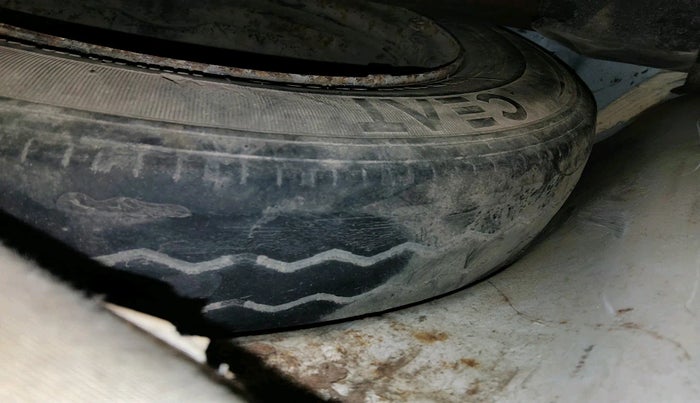 2010 Chevrolet Spark LS 1.0, Petrol, Manual, 71,752 km, tyre