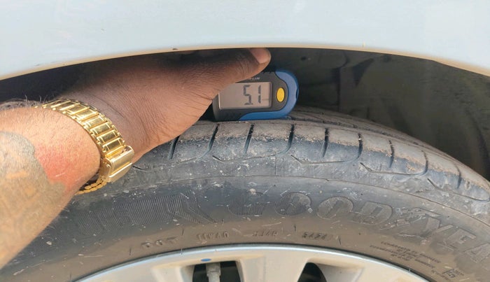 2018 Maruti Ciaz ZETA 1.4  AT PETROL, Petrol, Automatic, 60,871 km, tyre