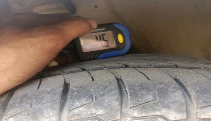 2021 Hyundai Verna SX 1.5 VTVT, Petrol, Manual, 92,297 km, tyre