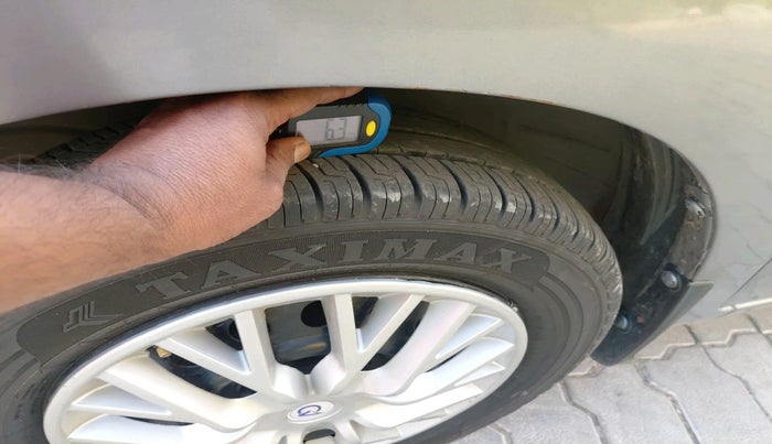 2014 Maruti Wagon R 1.0 VXI, Petrol, Manual, 71,199 km, tyre