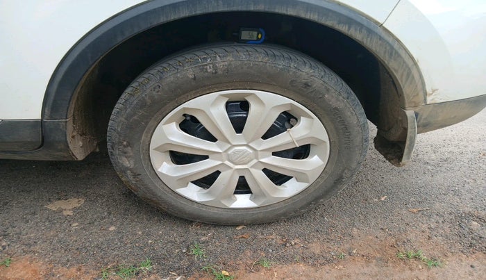 2024 MG ASTOR Sprint 1.5 MT (Ivory), Petrol, Manual, 28,969 km, tyre