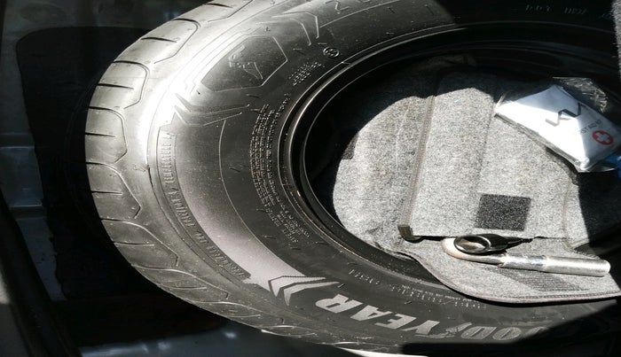 2023 KIA SELTOS  HTX 1.5 DIESEL AT, Diesel, Automatic, 54,894 km, tyre