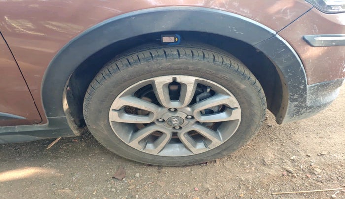 2016 Hyundai i20 Active 1.2 S, Petrol, Manual, 70,139 km, tyre