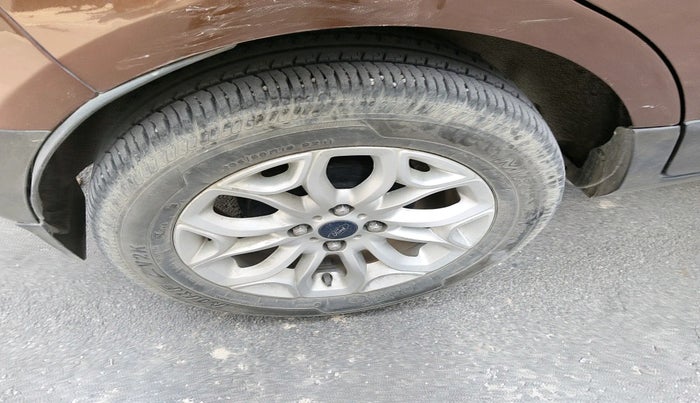 2016 Ford Ecosport TITANIUM 1.5L PETROL AT, Petrol, Automatic, 37,640 km, tyre