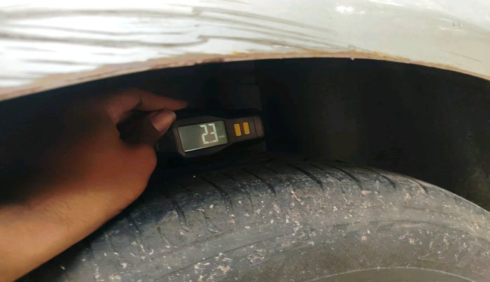 2011 Ford Figo EXI 1.4 DIESEL, Diesel, Manual, 1,82,055 km, tyre