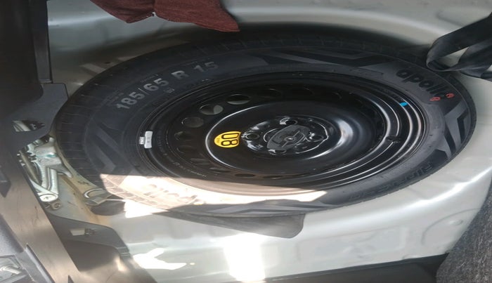 2022 Maruti Baleno ALPHA PETROL 1.2, Petrol, Manual, 48,805 km, tyre