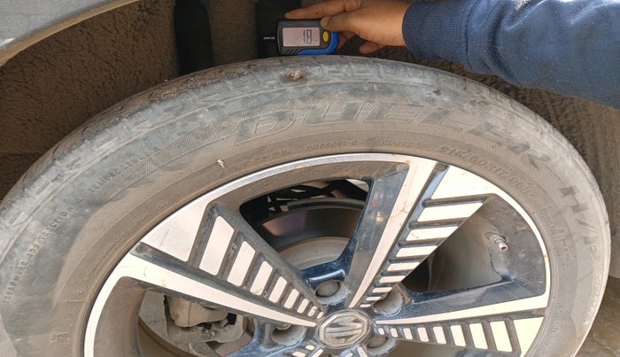 2021 MG ZS EV EXCLUSIVE, Electric, Automatic, 1,74,321 km, tyre